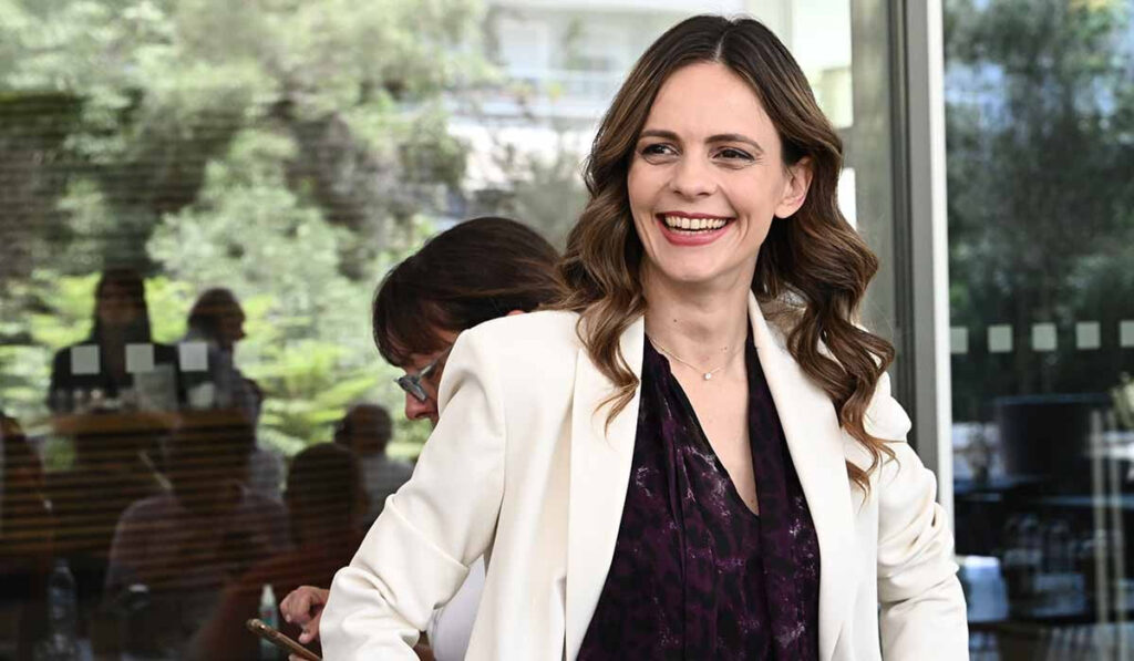 Σε Χανιά και Ηράκλειο στις 3 και 4 Σεπτεμβρίου η Έφη Αχτσιόγλου