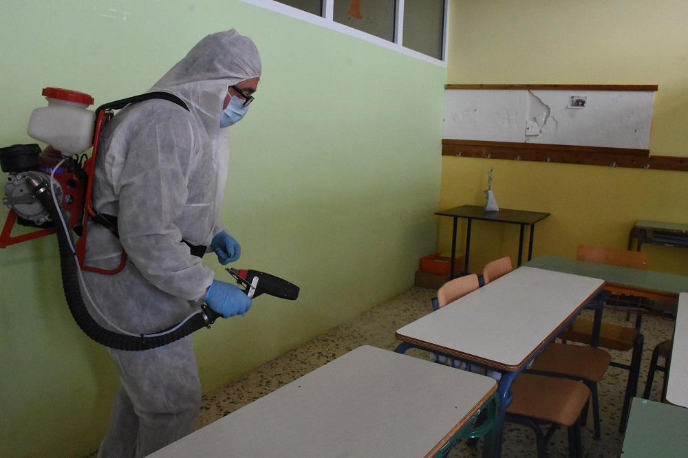 Κλειστά σχολεία: Τι θα γίνει με τα μαθήματα, ανατροπή με τις ώρες