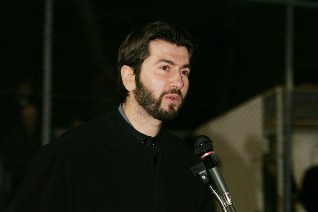 Η ώρα της απολογίας του Πατέρα Αντωνίου – Πού θα αποδώσει τις καταγγελίες για σεξουαλική παρενόχληση