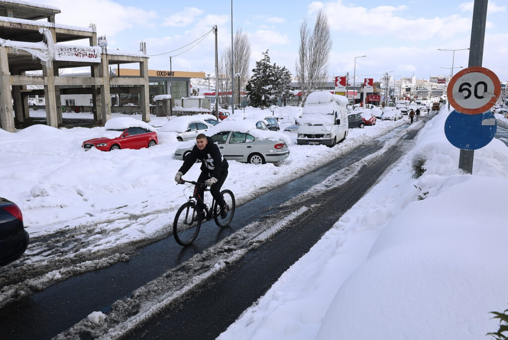 Αργία αύριο Τετάρτη 26/1: Κλειστά μαγαζιά και τράπεζες