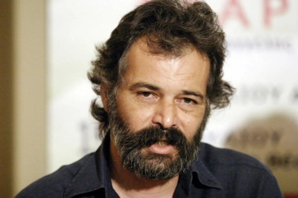 Παντελής Μπουκάλας: «Όταν τα βάραθρα ανοίγει η γη…»