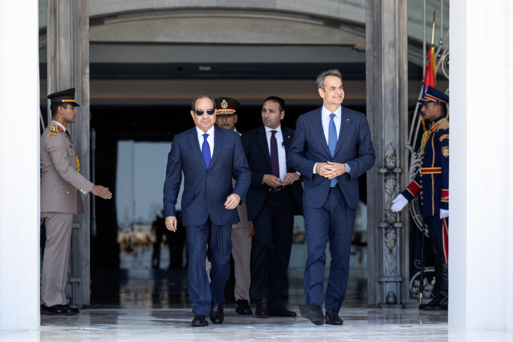 Ο Μητσοτάκης επισκέφθηκε την Αίγυπτο και τα αιγυπτιακά μέσα έγραφαν για την Τουρκία
