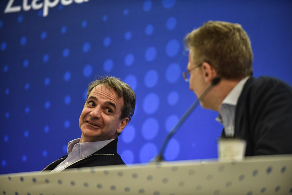 Μητσοτάκης διαψεύδει Σκέρτσο – Ακου τι είπα