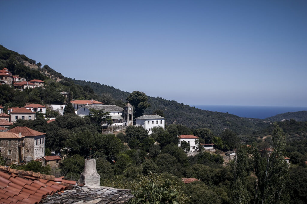 Εκτός σχεδίου δόμηση: «Ξαφνικός θάνατος» για χιλιάδες μικροϊδιοκτήτες μετά την απόφαση του ΣτΕ και την κυβερνητική παρωδία