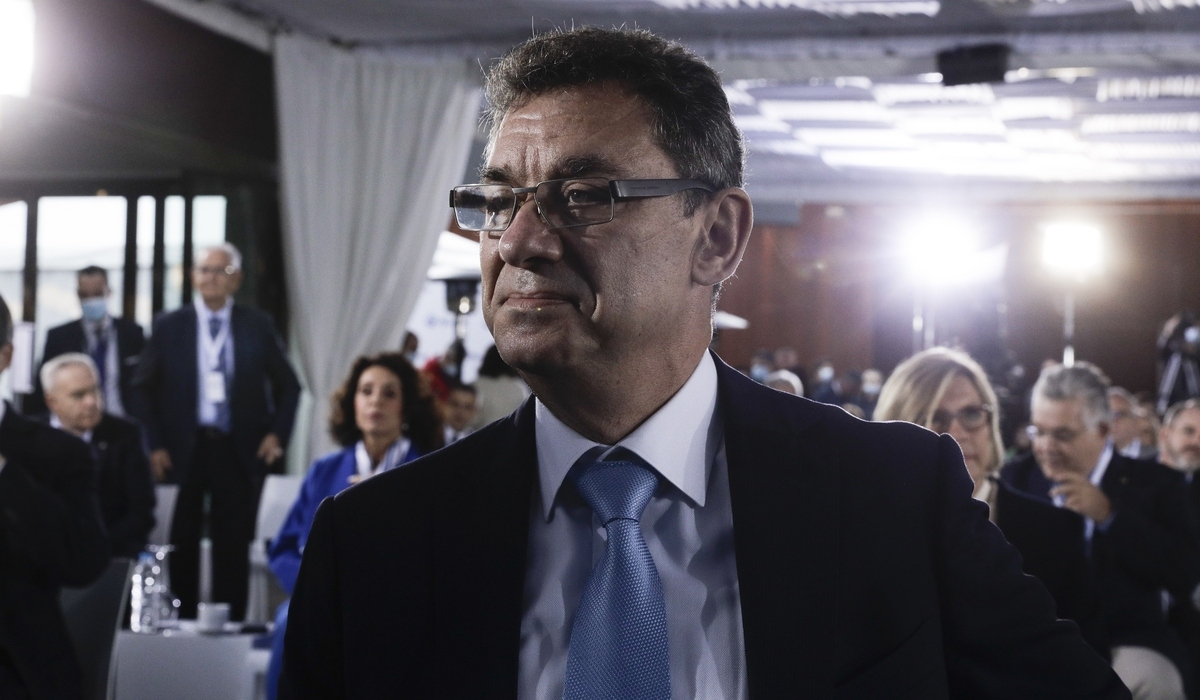 Άλμπερτ Μπουρλά: Τραγούδησε με τον Αντώνη Ρέμο σε εκδήλωση ομογενών στη Νέα Υόρκη