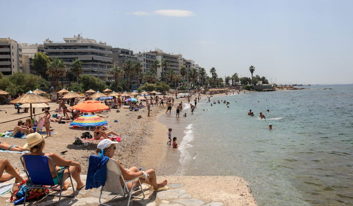 Από Απρίλη «μυρίζει» καλοκαίρι – Πού «χτυπάει» 30άρια ο καιρός σήμερα