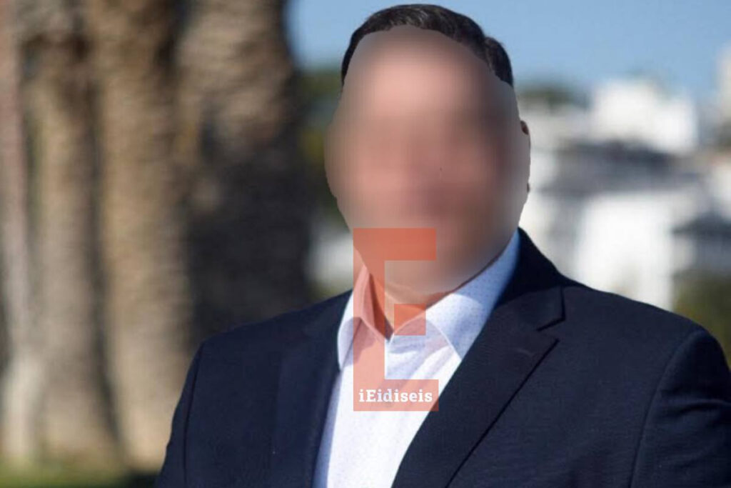 «Βόμβα» στο Δήμο Βούλας-Βουλιαγμένης: Συνελήφθη γνωστός σύμβουλος που εκβίαζε ως «αστυνομικός»