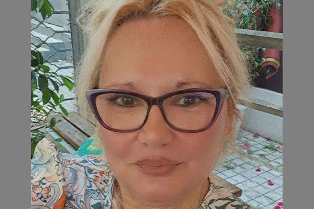 Καίτη Φίνου – Η απάντησή της σε αρνητικό σχόλιο: «Ασχοληθείτε με τα δικά σας χάλια»