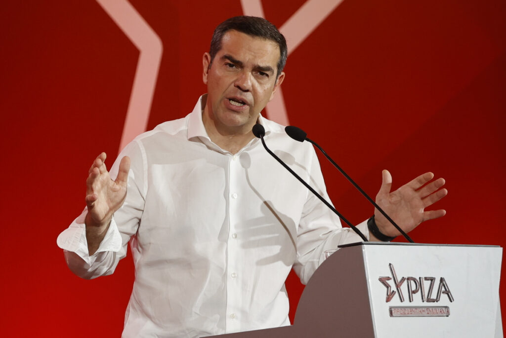 Ηχηρά μηνύματα Τσίπρα: Να αλλάξουμε την εικόνα μας – Όχι σε Ηγεμόνα Πρωθυπουργό, θα ηγηθώ της μάχης