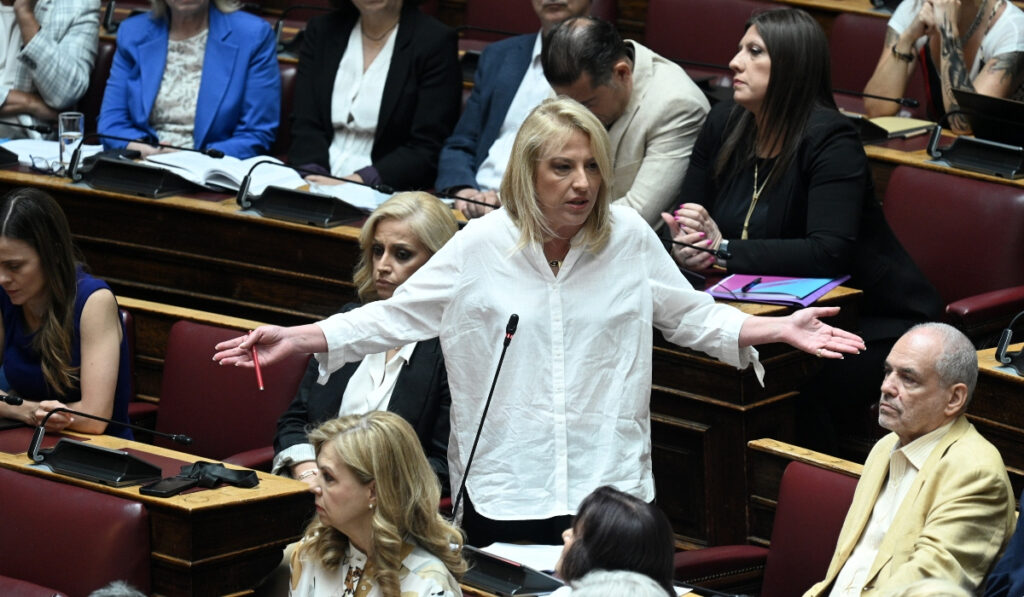 Φωτιά στο Μάτι: Αίρεται με ομοφωνία η ασυλία της Ρένας Δούρου