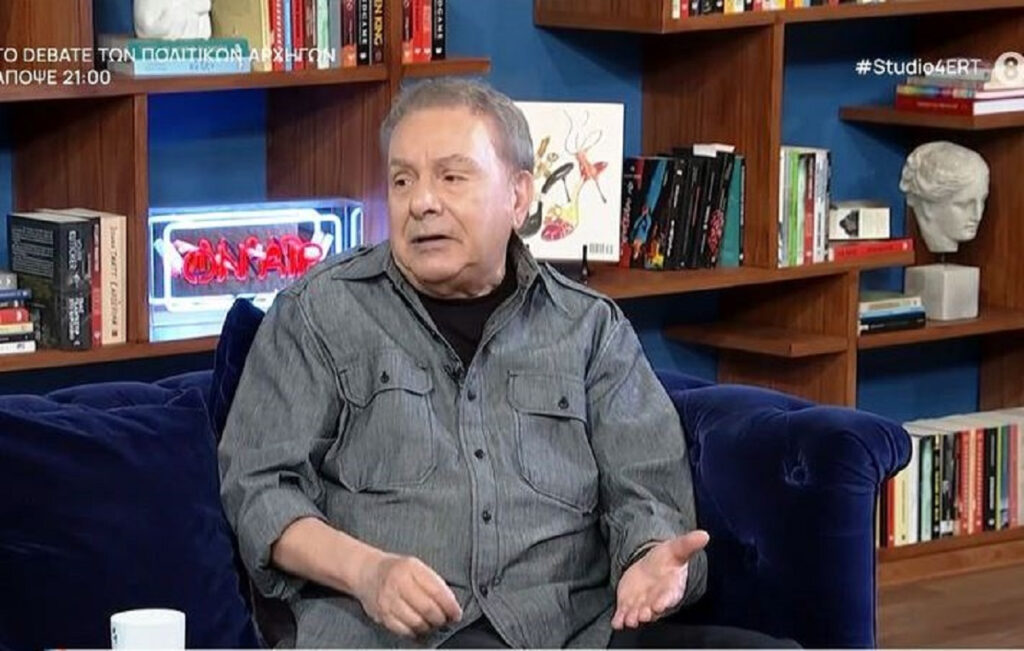 Μανώλης Μητσιάς: Η μεγάλη καριέρα στο τραγούδι που ξεκίνησε τυχαία στη Θεσσαλονίκη