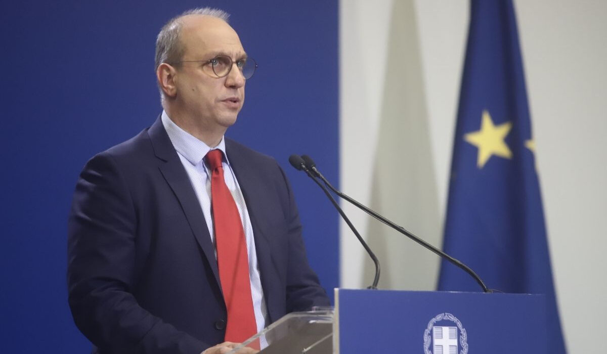 Γιάννης Οικονόμου: Οι ελληνικές υπηρεσίες δεν έχουν κακόβουλα λογισμικά