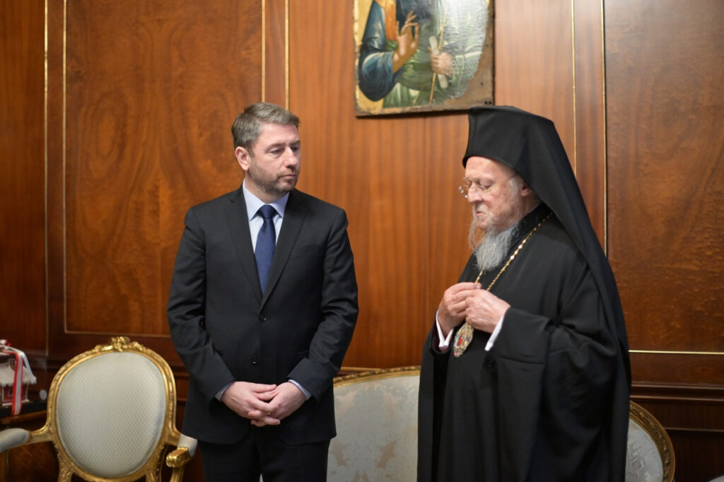 ΠΑΣΟΚ: Στο Φανάρι ο Νίκος Ανδρουλάκης – Συναντήθηκε με τον Οικουμενικό Πατριάρχη Βαρθολομαίο