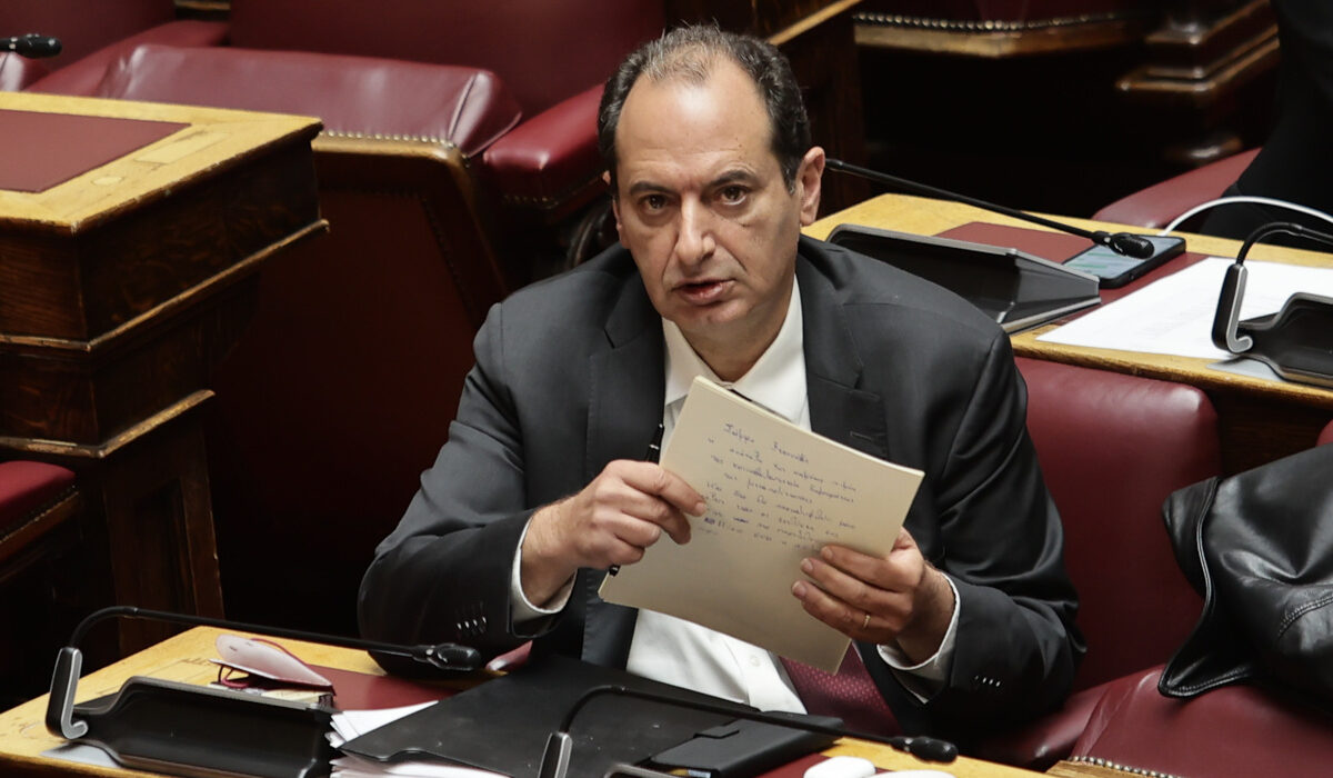 Σπίρτζης σε Θεοδωρικάκο: Πόσα ψέματα το λεπτό μπορείτε να πείτε;