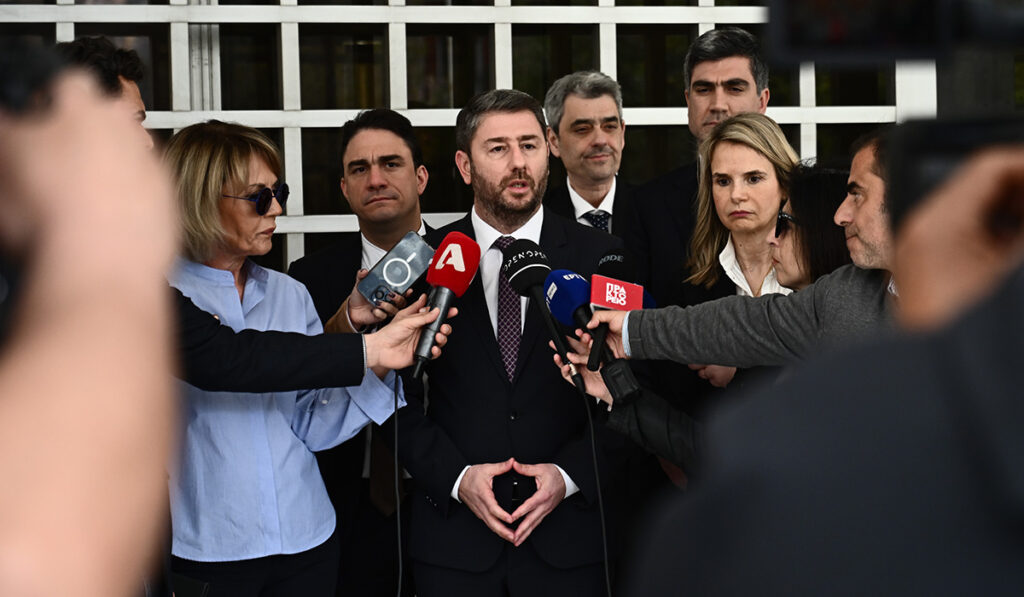 Μηνυτήρια αναφορά Ανδρουλάκη για τις συνομιλίες των Τεμπών: «Η Δικαιοσύνη έχει χρέος να κάνει τη δουλειά της»
