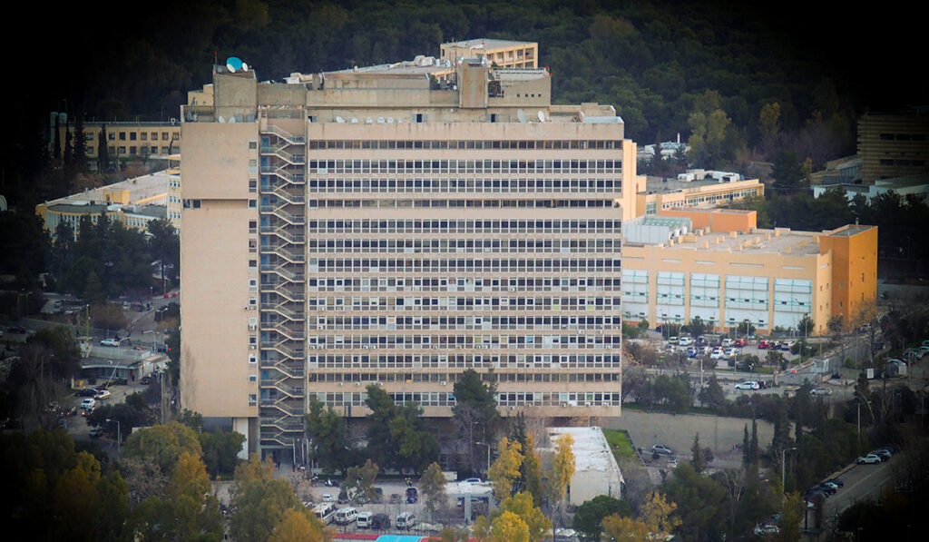 Το υπ. Προστασίας του Πολίτη απαντά: Η αντικατάσταση του Τσουβάλα δεν έχει σχέση με τις υποκλοπές