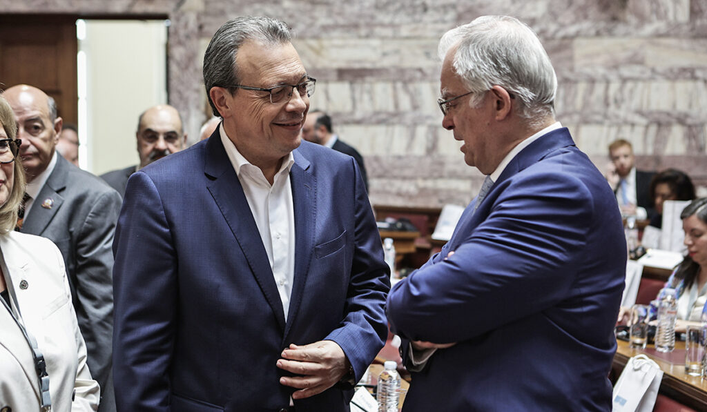 Επιστολή Φάμελλου σε Τασούλα για τη συζήτηση των προτάσεων νόμου του ΣΥΡΙΖΑ για την ακρίβεια και το φορολογικό