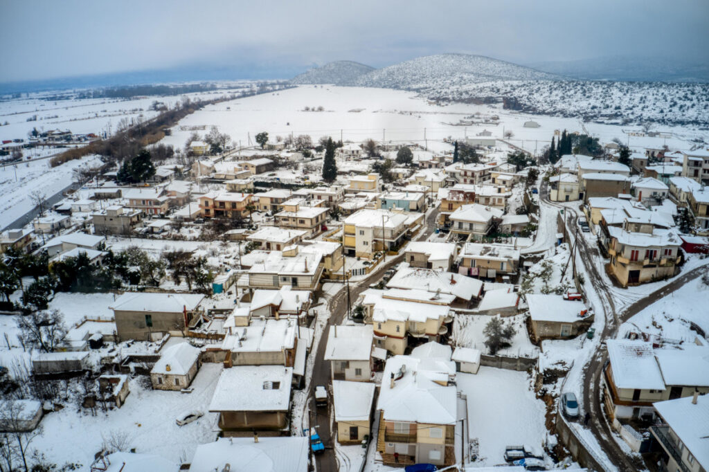 Κακοκαιρία Μπάρμπαρα: Τα χιόνια κάλυψαν το 20% της χερσαίας έκτασης της χώρας (χάρτης)