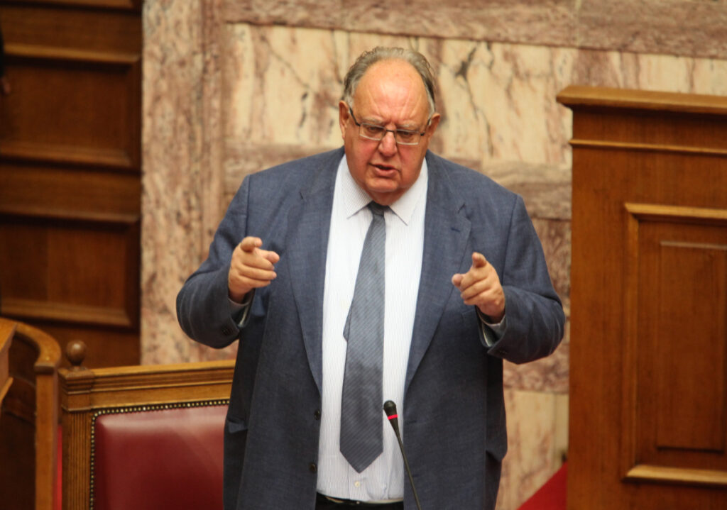 Θεόδωρος Πάγκαλος: Τα χρόνια του ΚΚΕ, ο Ανδρέας και το ΠΑΣΟΚ, ο «κύριος τίποτα» και το «μαζί τα φάγαμε»