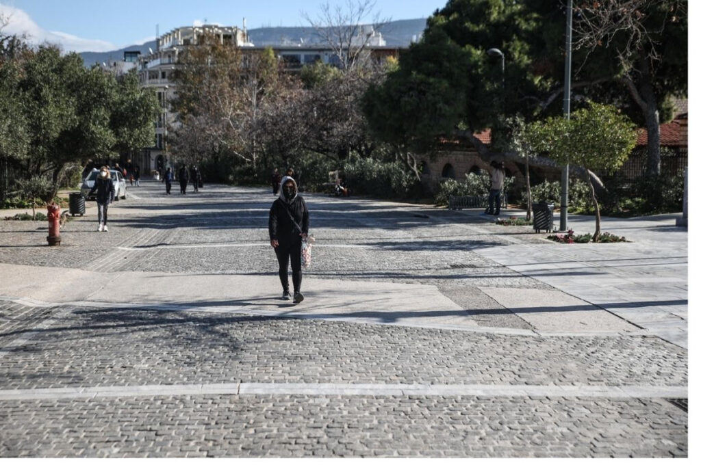 Αθηνά Λινού στο iEidiseis για νέους κορονοϊούς: Να μη μας βρουν απροετοίμαστους όπως έγινε με τον SARS-CoV-2