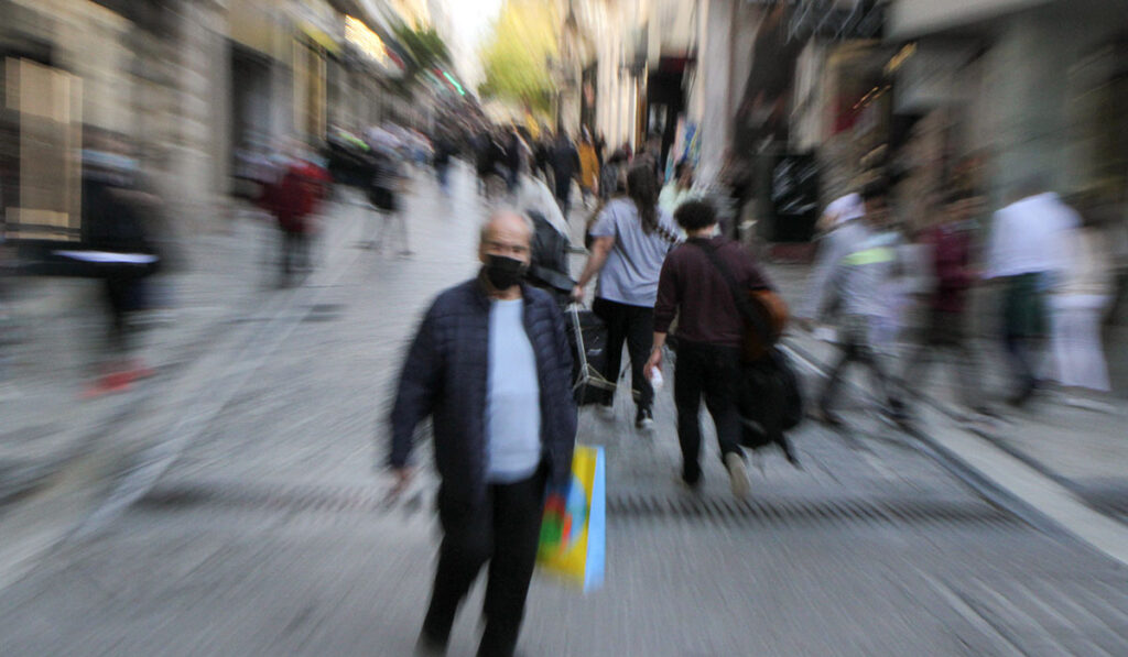 Γεροτζιάφας: Το πέμπτο κύμα θα «χτυπήσει» τους εμβολιασμένους που δεν έκαναν την τρίτη δόση