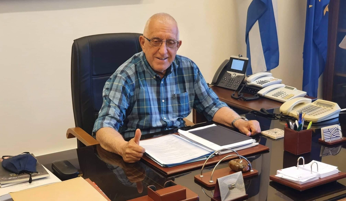 Επέστρεψε ακμαίος στη Βουλή ο Νικήτας Κακλαμάνης