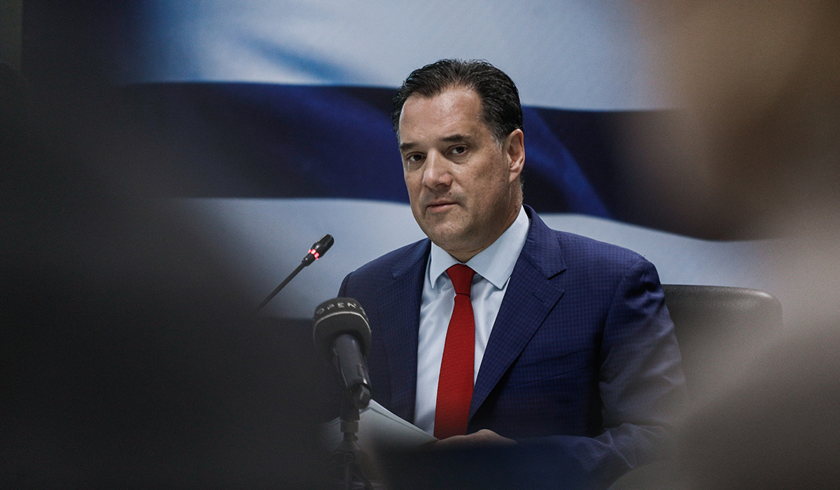 Εσωκομματικά «βέλη» Γεωργιάδη σε Σκυλακάκη για την επιδότηση των οικογενειών με 6 παιδιά στο market pass