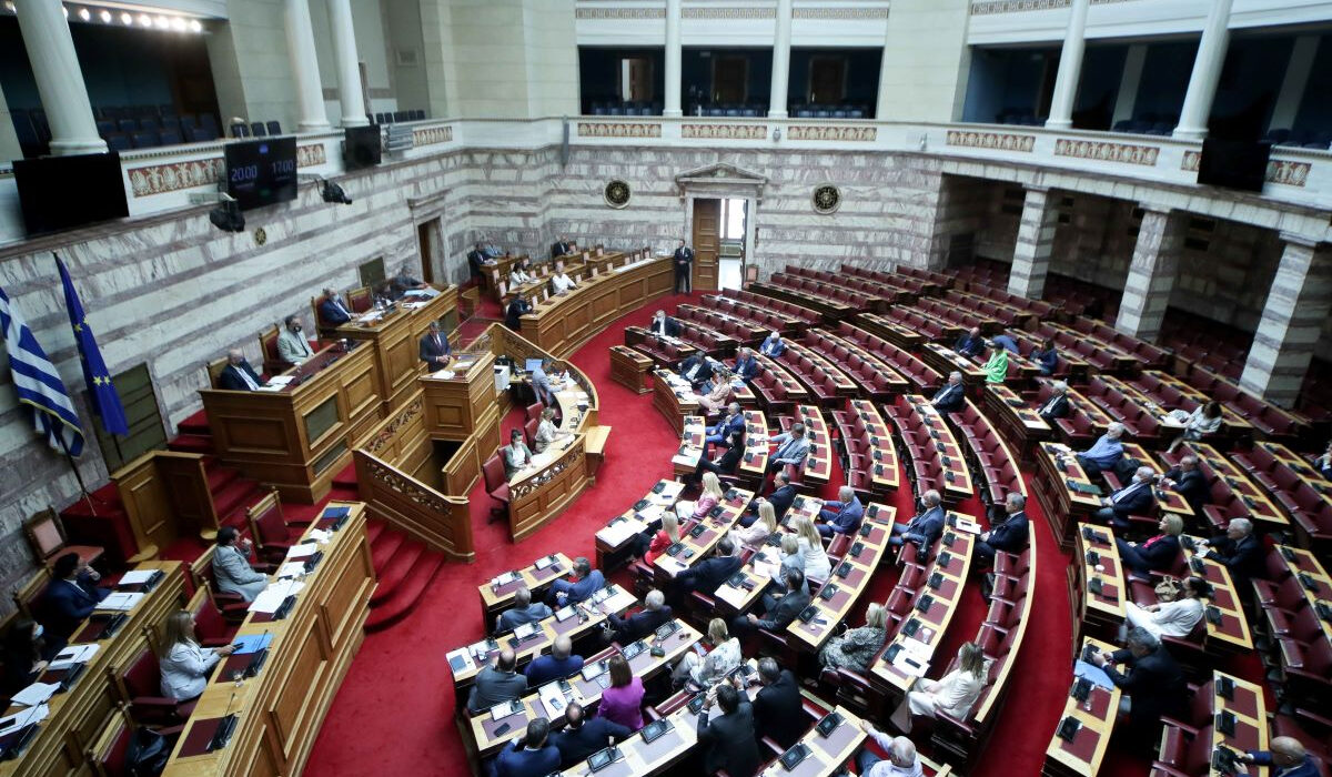 Ελληνικό WaterGATE: Την Τετάρτη η «μάχη των αρχηγών» στη Βουλή