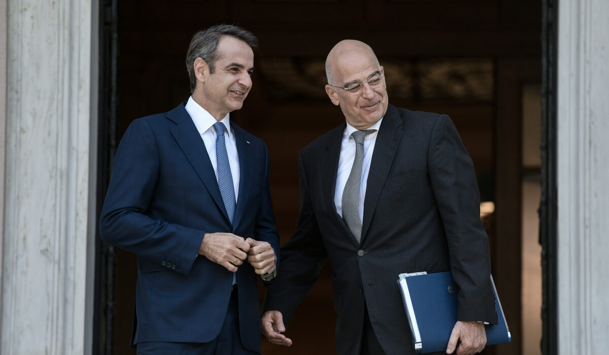 Τι ΔΕΝ θα συζητήσουν Μητσοτάκης και Δένδιας στα Χανιά