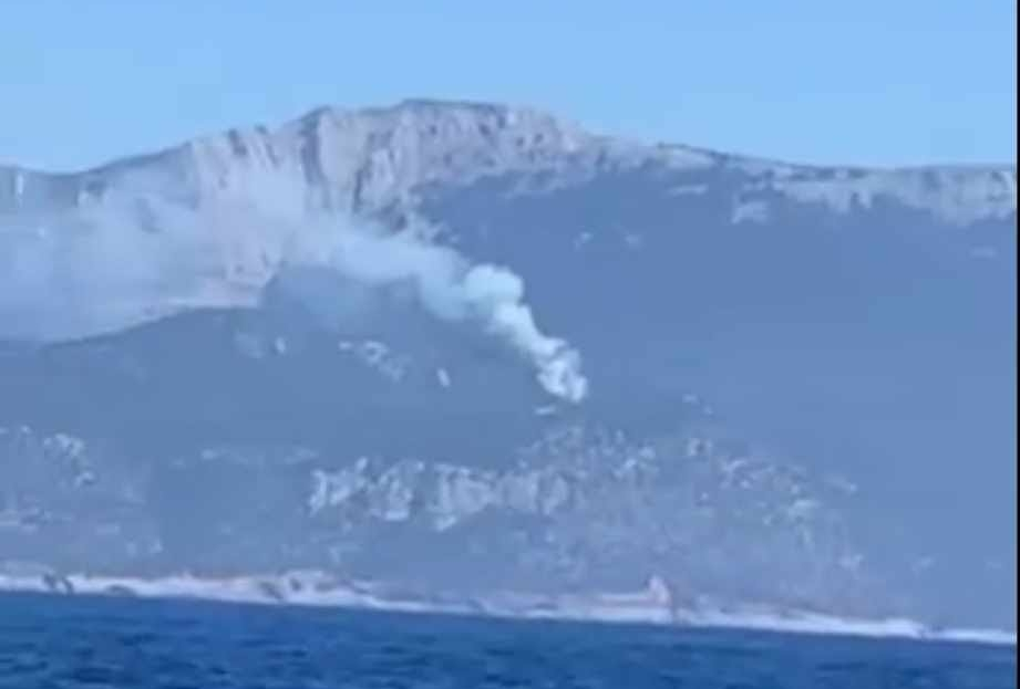 Φωτιά τώρα στη Ρόδο – Στη μάχη με τις φλόγες και εναέρια μέσα