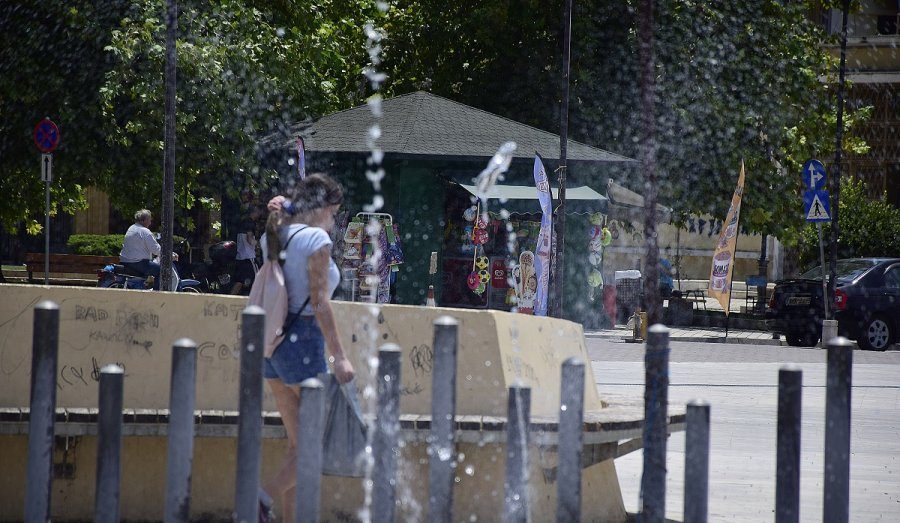 Ο καιρός αύριο Κυριακή 1/8