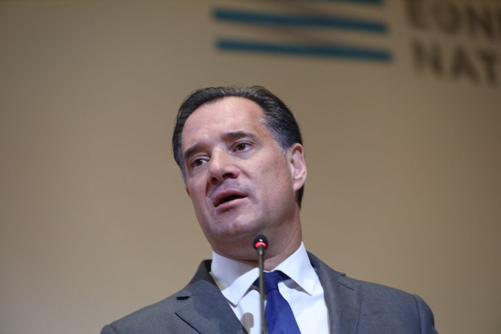 Άδωνις Γεωργιάδης: «Η πρόθεσή μας για κατώτατο μισθό 950 ευρώ στο τέλος της τετραετίας θα έχει ξεπεραστεί»