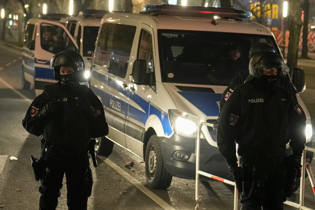 Γερμανία: Πυροβολισμοί από μασκοφόρο με δύο νεκρούς σε εργοστάσιο