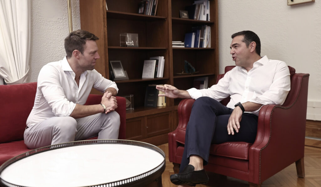 Συνάντηση Τσίπρα – Κασσελάκη: Ενότητα για να ασκεί ο ΣΥΡΙΖΑ αξιόπιστη αντιπολίτευση στην κυβέρνηση