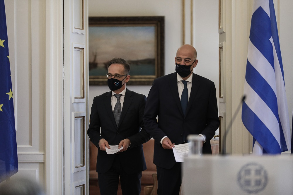 Επικοινωνία Δένδια – Μάας για τις εξελίξεις στη Μεσόγειο