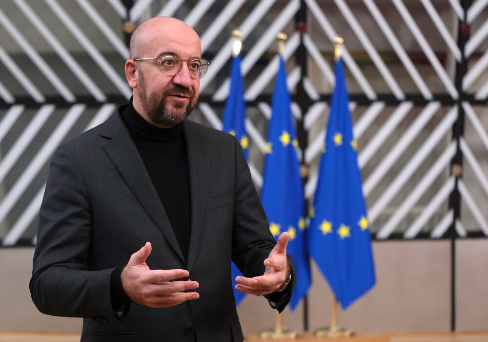 Μισέλ για εμβόλια: Εξετάζουμε νομικά μέσα αν συνεχιστούν οι καθυστερήσεις