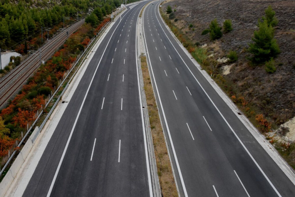 Πού είναι κλειστή η Εθνική Οδός Αθηνών – Θεσσαλονίκης – Όλοι οι κλειστοί δρόμοι στη Θεσσαλία