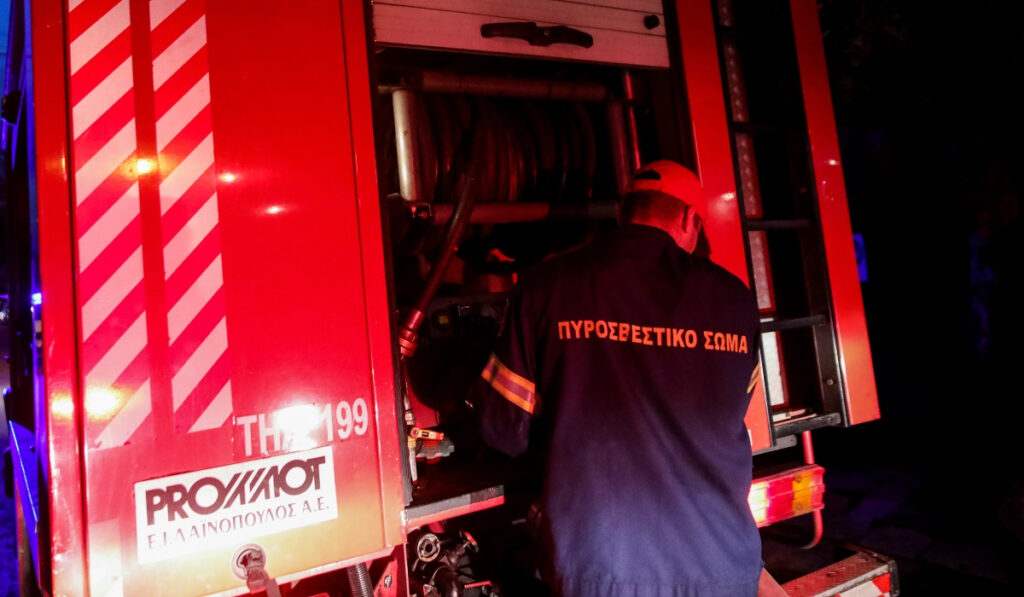 Φωτιά σε μονοκατοικία στη Θεσσαλονίκη