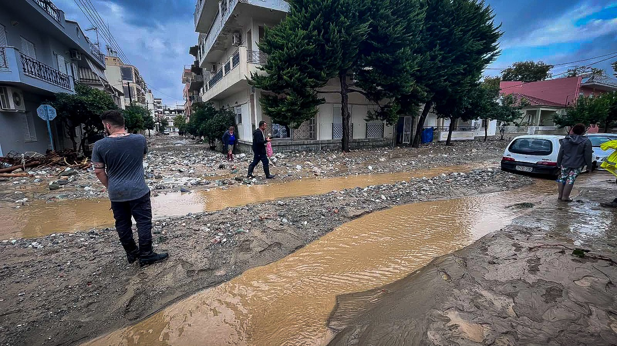 Κλειστοί δρόμοι: Η λίστα με τη διακοπή κυκλοφορίας σε Εύβοια, Φθιώτιδα και Ευρυτανία