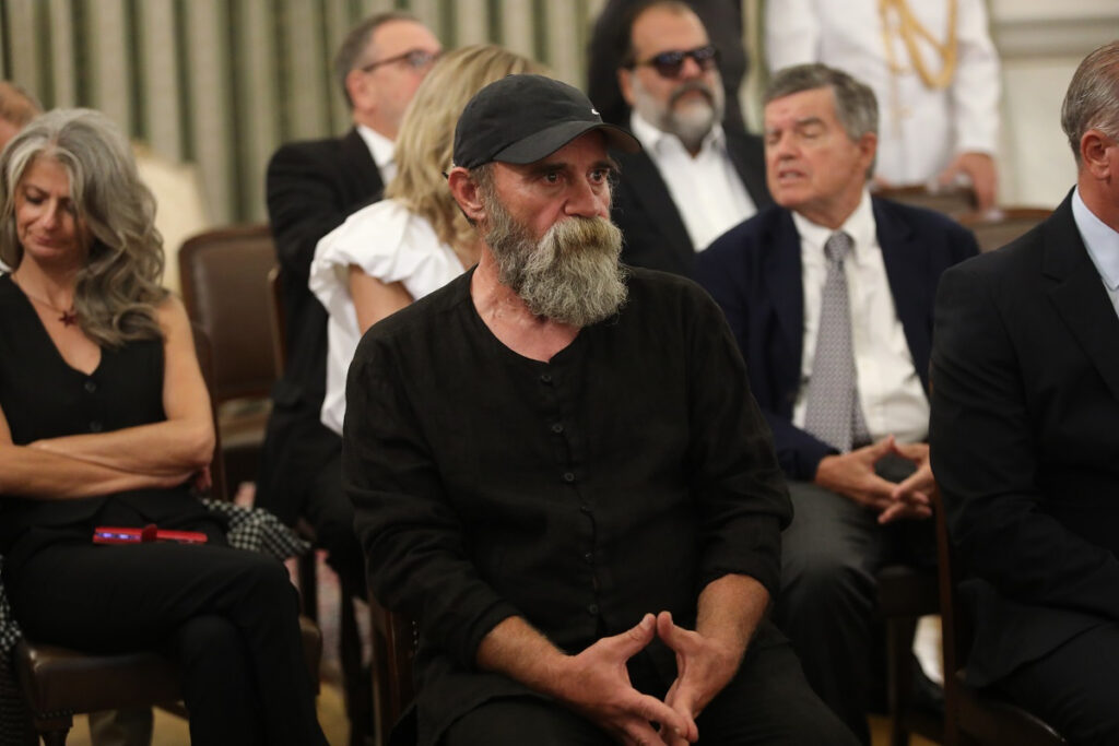 Νέες αποκαλύψεις για τον Κωνσταντίνο Πολυχρονόπουλο: «Πουλούσε τα βρεφικά γάλατα σε μίνι μάρκετ»