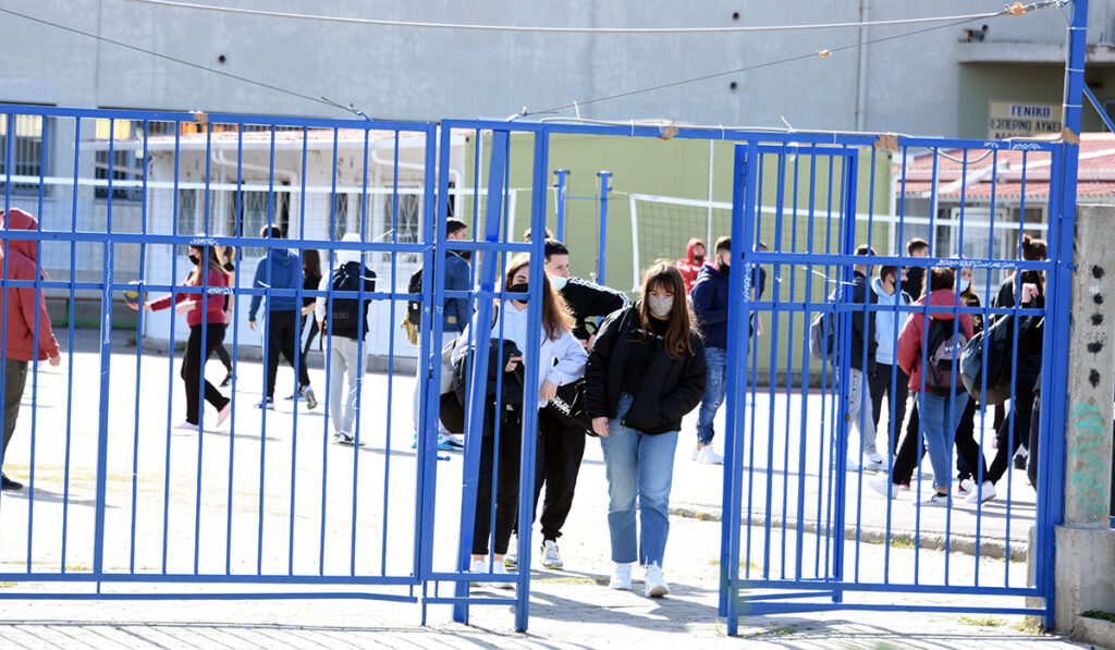 Αθηνά Λινού για άνοιγμα σχολείων: Δεν αρκούν τα μέτρα, έχουμε ένα σκληρό νόσημα