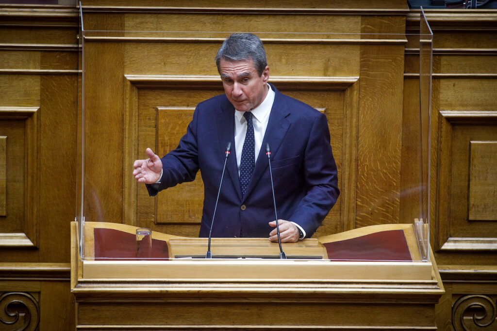 Κατάσκοπος του Λοβέρδου στη Χαριλάου Τρικούπη;