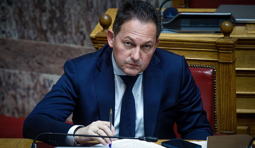 Πέτσας: Αδιανόητη η θέση Ανδρουλάκη, πριμοδοτεί άθελά του τον Μητσοτάκη