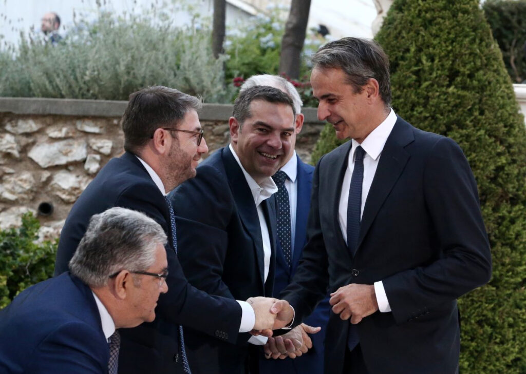 Στην κάλπη της απλής αναλογικής κρίνονται όλα – Οι στρατηγικές Τσίπρα, Μητσοτάκη και Ανδρουλάκη