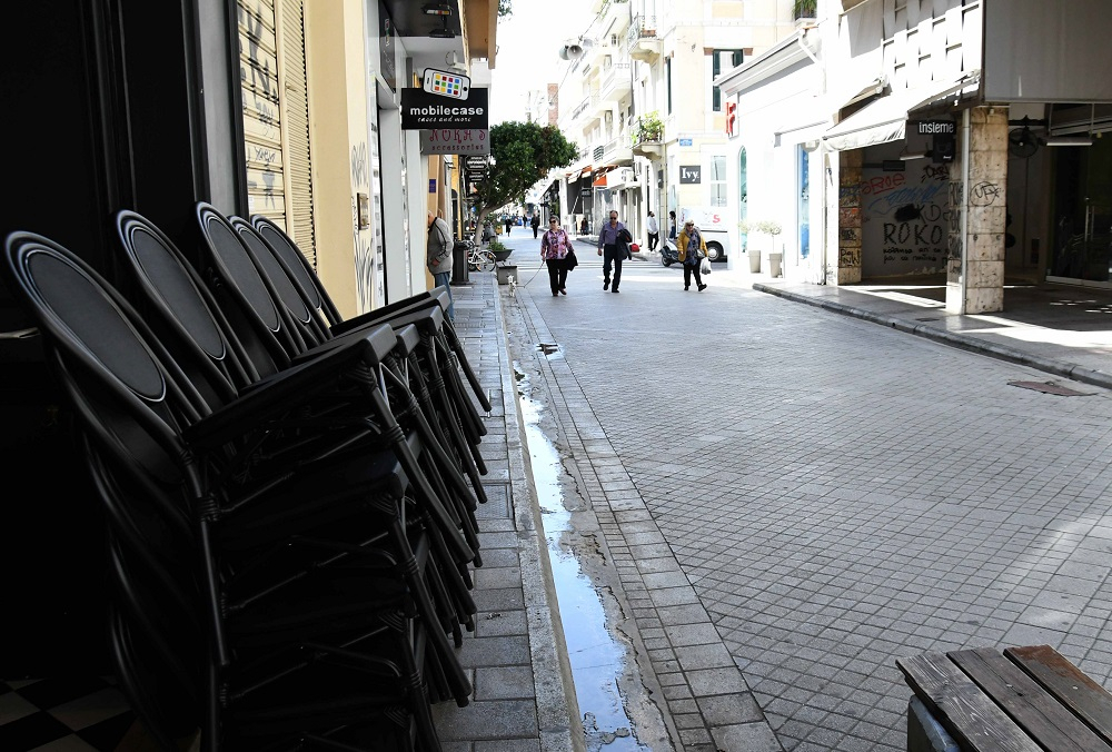 Κορονοϊός: Δυσοίωνες προβλέψεις για την ελληνική οικονομία