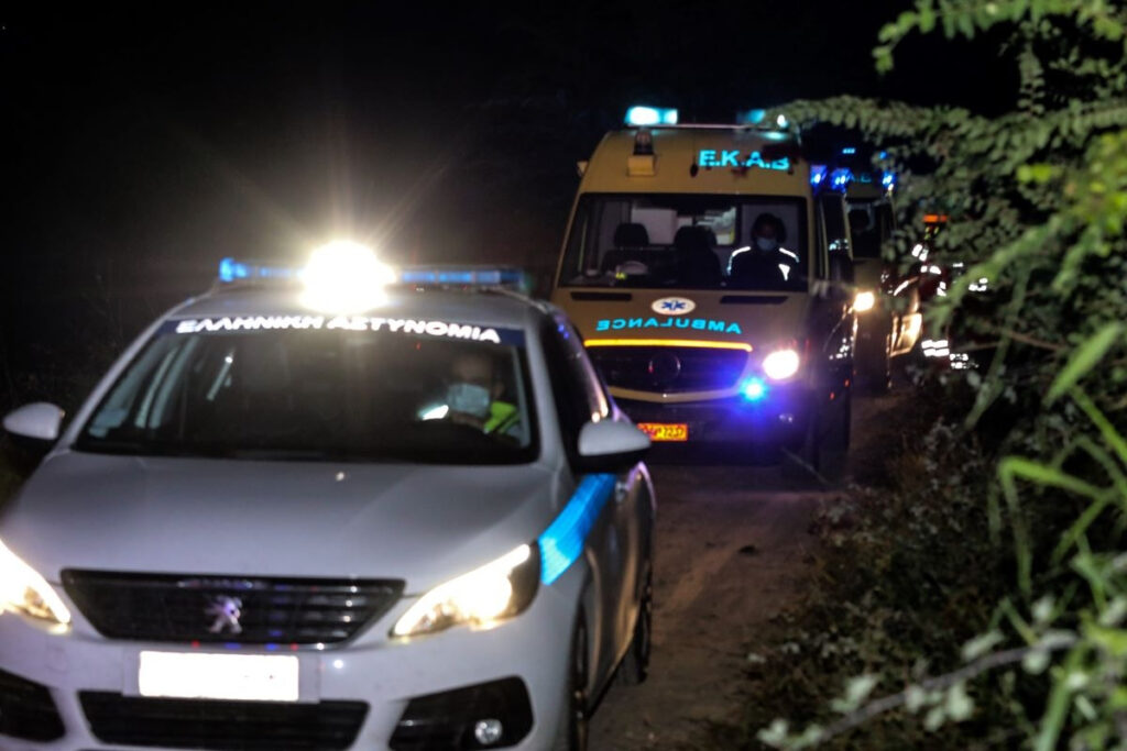 Τραγωδία στα Μέγαρα: Νεκρός 21χρονος ποδοσφαιριστής σε τροχαίο – «Καρφώθηκε» σε τοίχο το Ι.Χ.