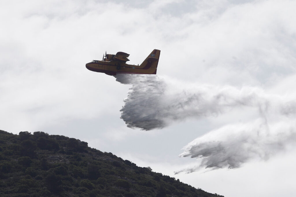 Υπό πλήρη έλεγχο τέθηκε η φωτιά στη Λεύκη Καβάλας