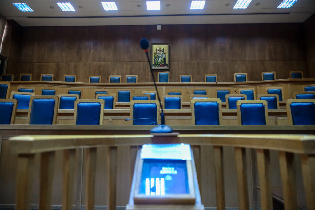 Ειδικό Δικαστήριο: Στις 24 Φεβρουαρίου η απόφαση στη δίκη για τις τηλεοπτικές άδειες