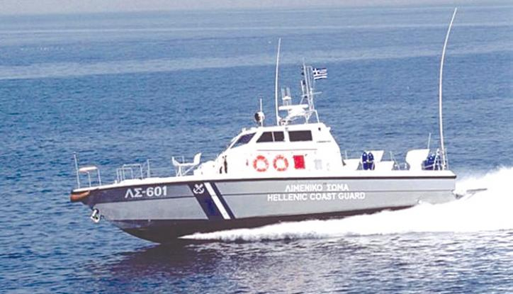 Επίδαυρος: Βυθίστηκε το ιστιοφόρο που τυλίχτηκε στις φλόγες