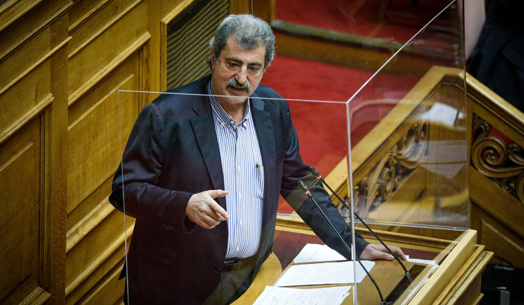 Πολάκης σε Τασούλα: Εγώ περίμενα εσάς να μου καταθέσετε μομφή